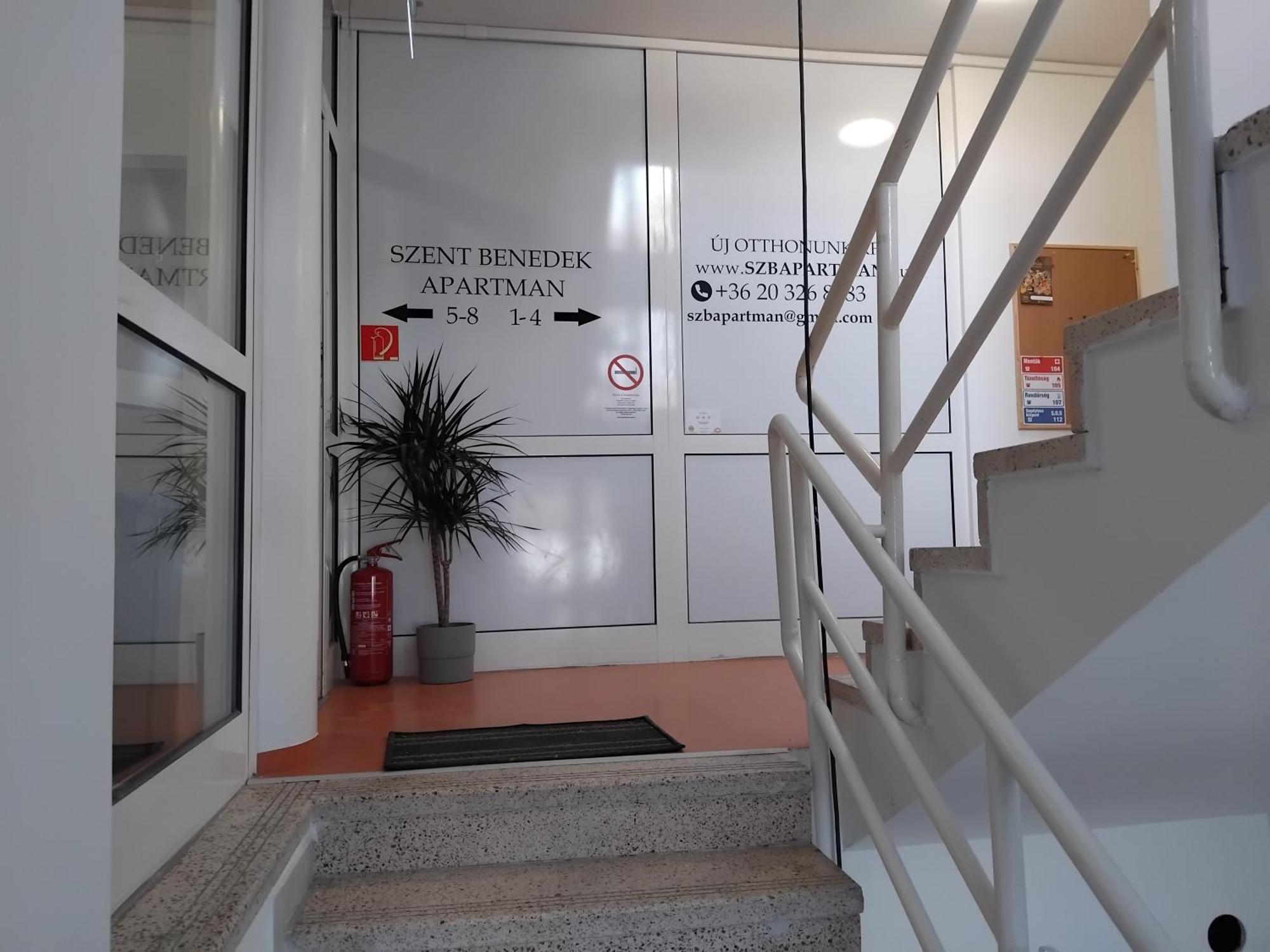 Apartament Szent Benedek Apartman Fot Zewnętrze zdjęcie